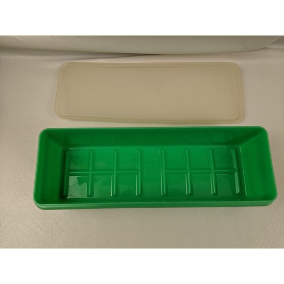 Tupperware Kitchen Vintage Tupperware Celery Keeper 8922 Green